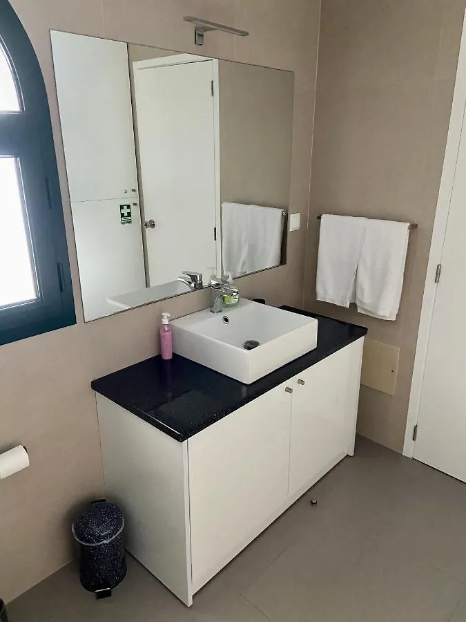 Ocean Cliffs Apartments Sao Martinho